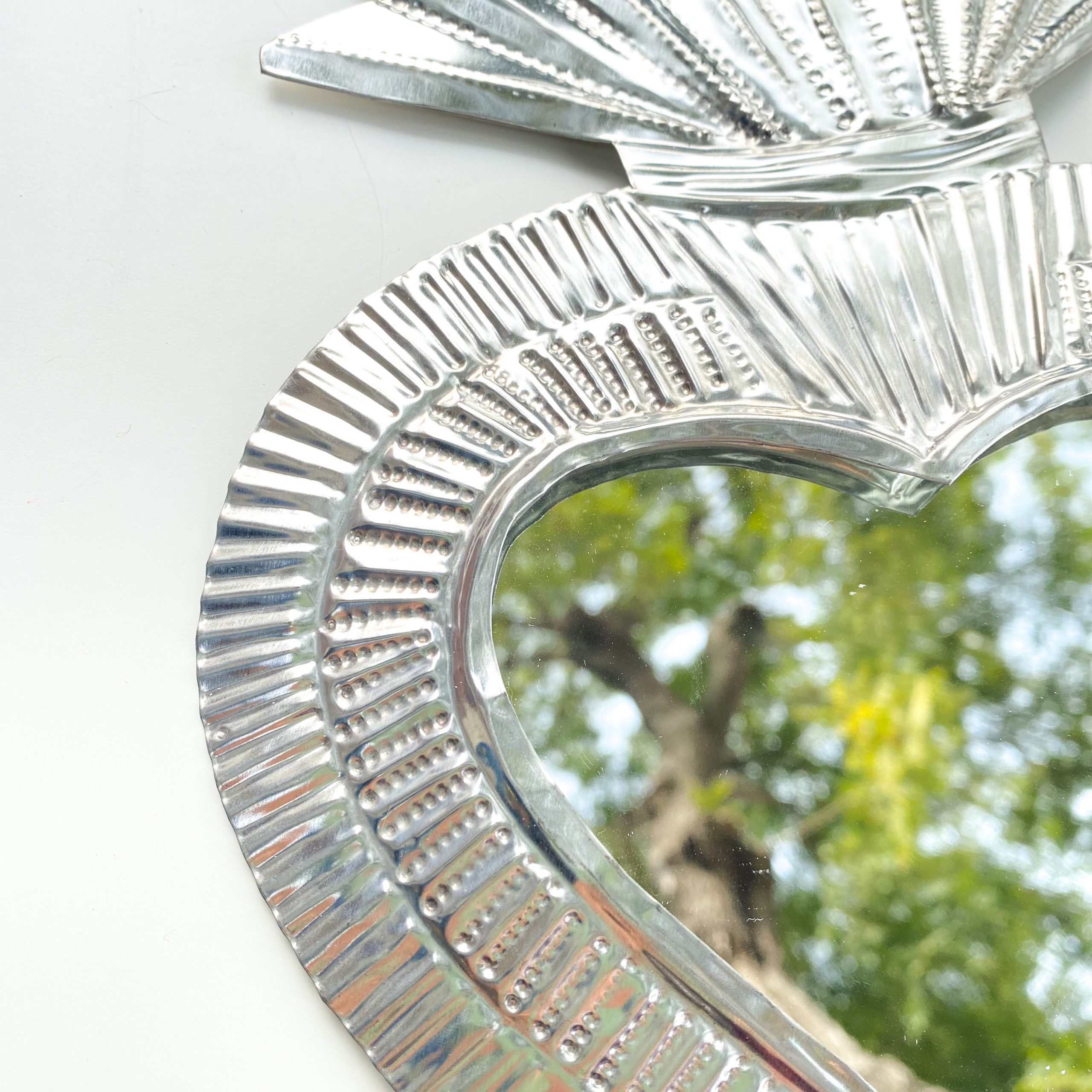 Espejo corazón de hojalata 30 cm - Imagen 2