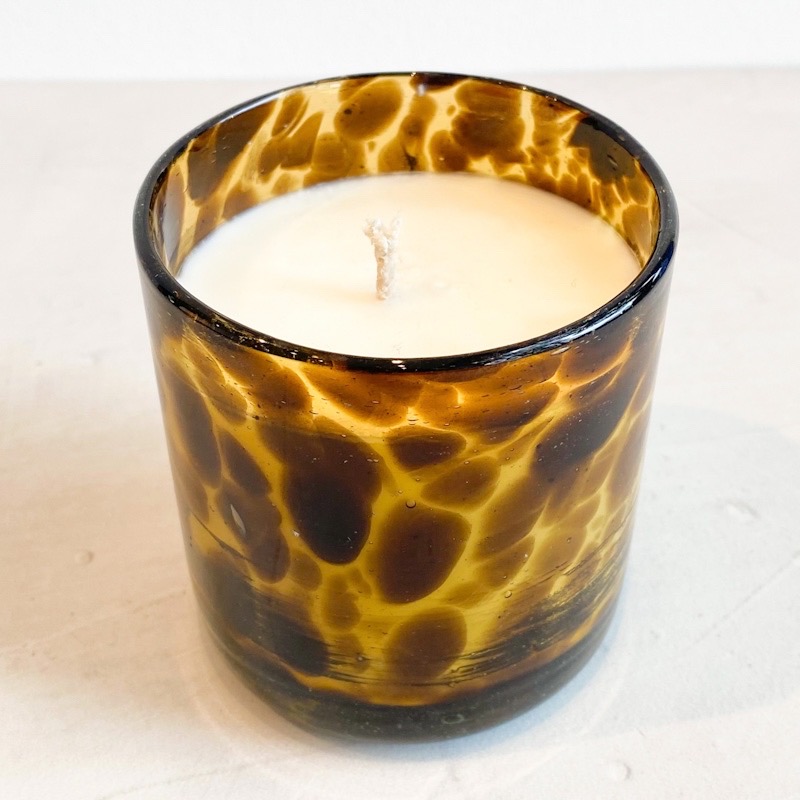 Velas Mota - Carey Sandia