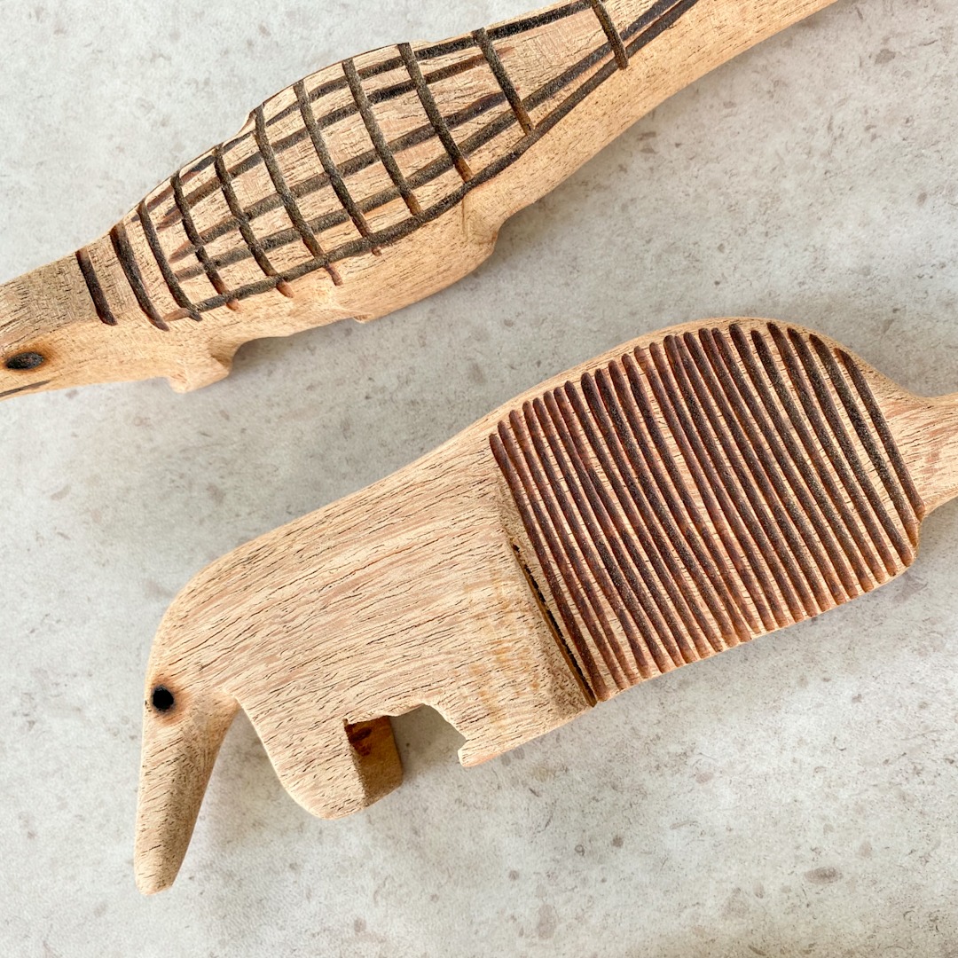 Cuchara Fauna de madera 40 cm - Imagen 3